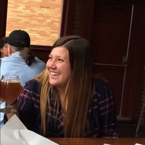 Meet your Posher, Courtney